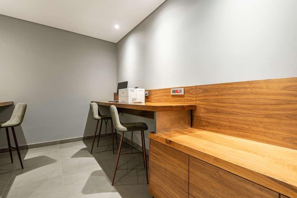 Hilton Garden Inn 温特和克 设施 照片